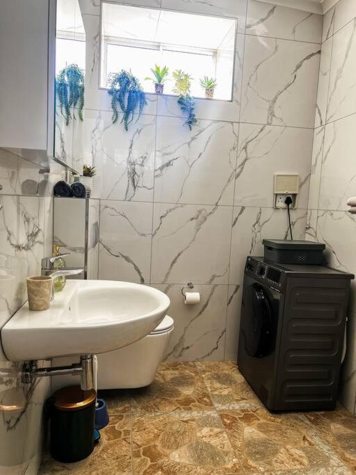 Apartamento Large 74m2 Aprtm - Cozy Cpt - 200 Mbps Internet Cidade Do Cabo